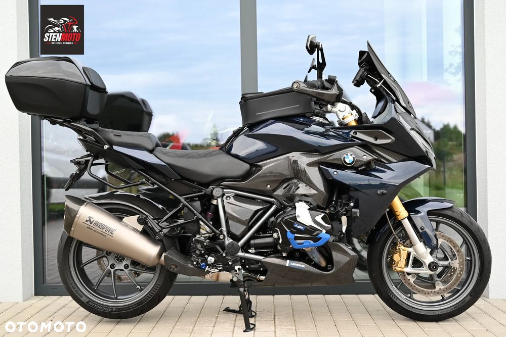 BMW RS