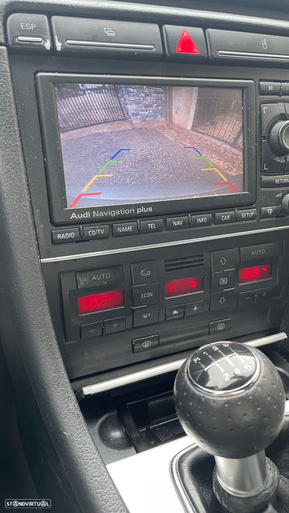 Audi A4 Avant 2.0 TDI S-line - 22