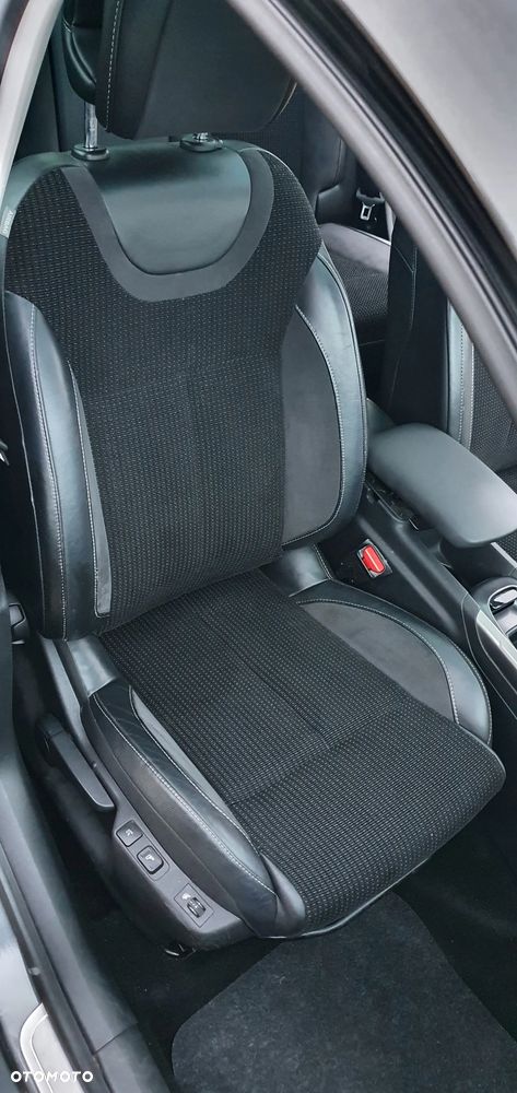 Citroën C4 2.0 HDi Exclusive - 20