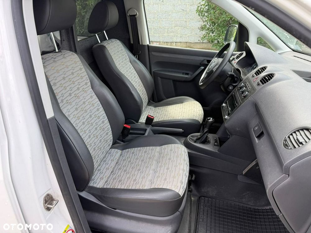 Volkswagen Caddy - 12