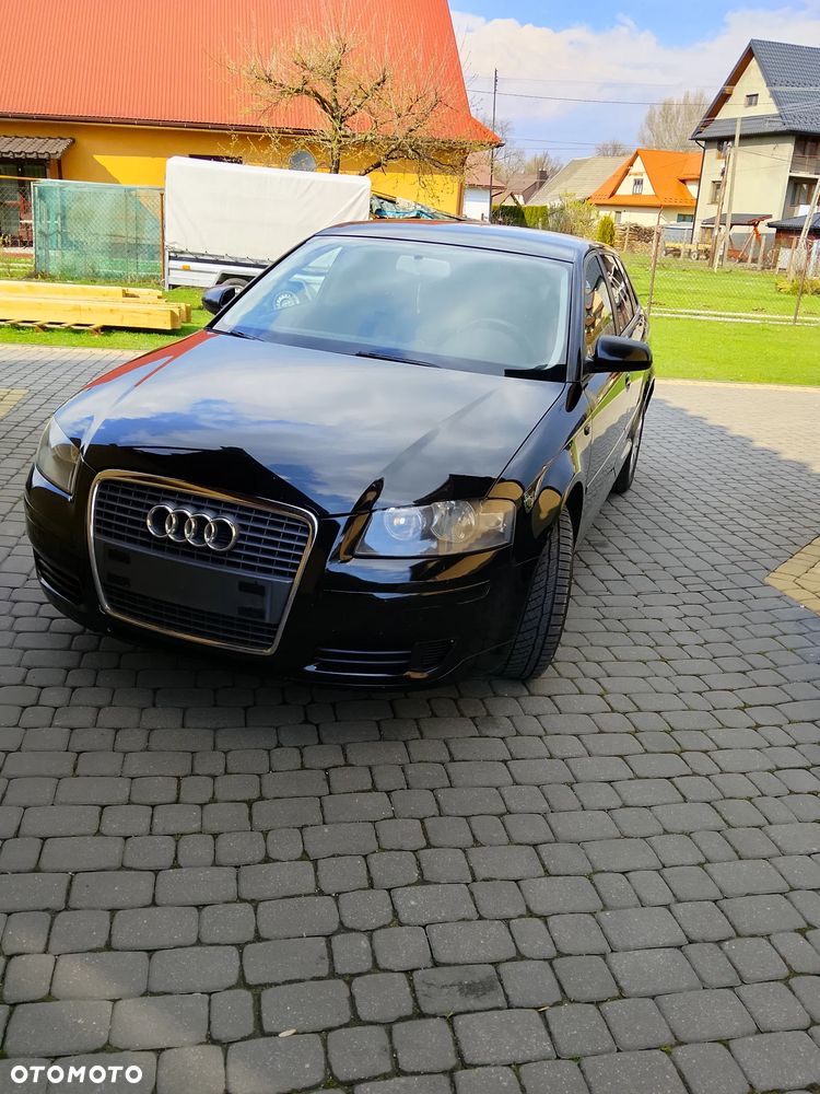 Audi A3 Sportback 1.9 TDI Ambiente - 1
