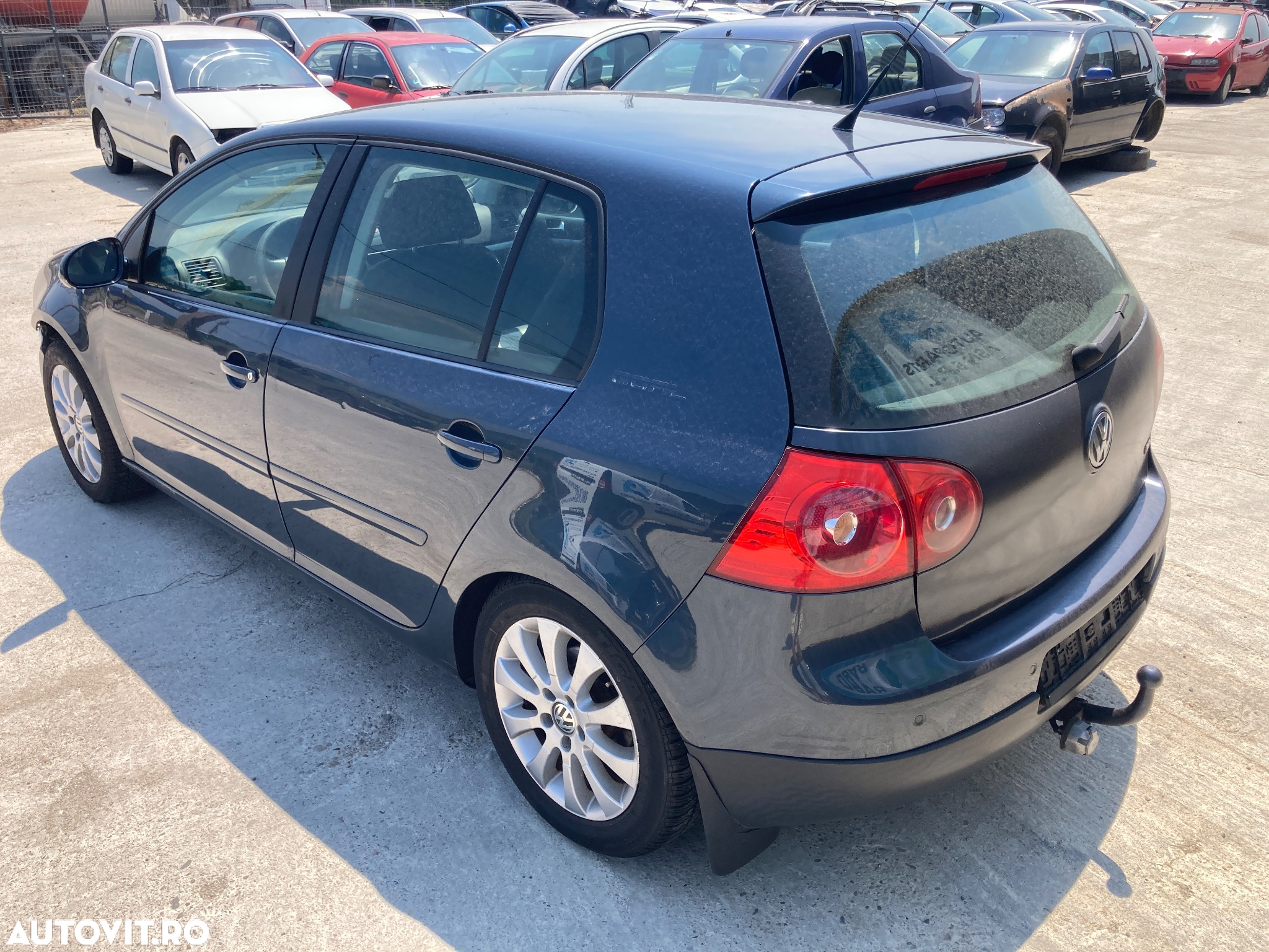 Dezmembrez VW Golf V 1.9 TDI BKC 5 Trepte 105 CP - 5
