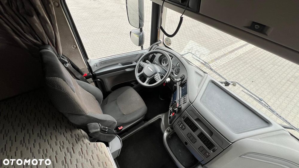 DAF XF 440 106 SPACE CAB EURO 6 TANDEM PRZEJAZDOWY PRZESTRZENNY - 40