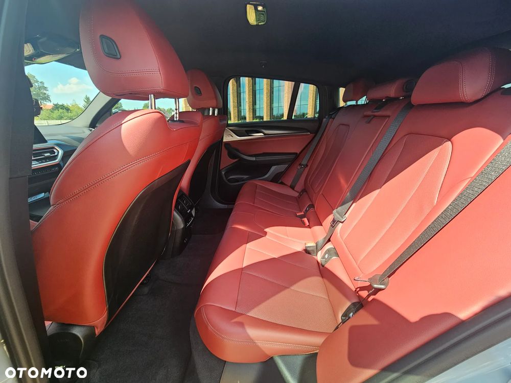 BMW X4 - 15