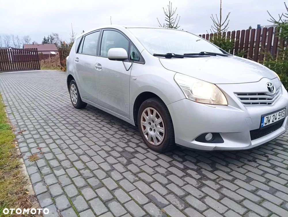 Toyota Verso 1.8 7-Sitzer Comfort - 3