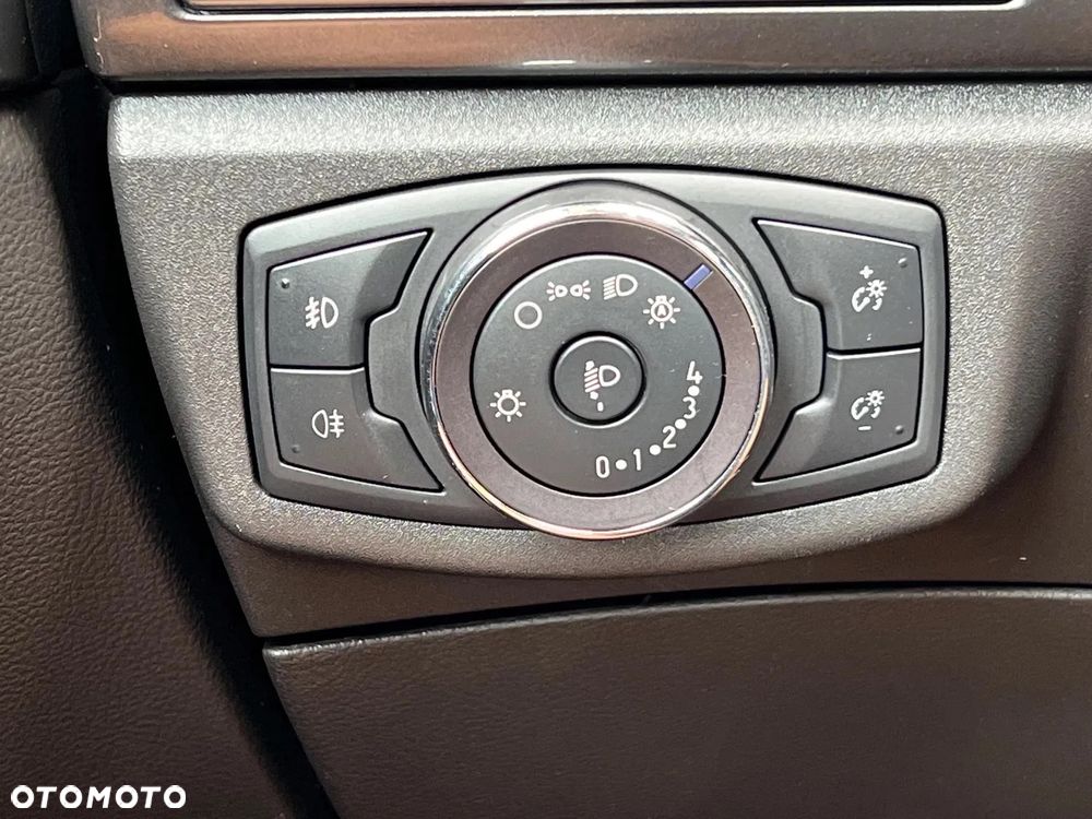 Ford Mondeo - 15