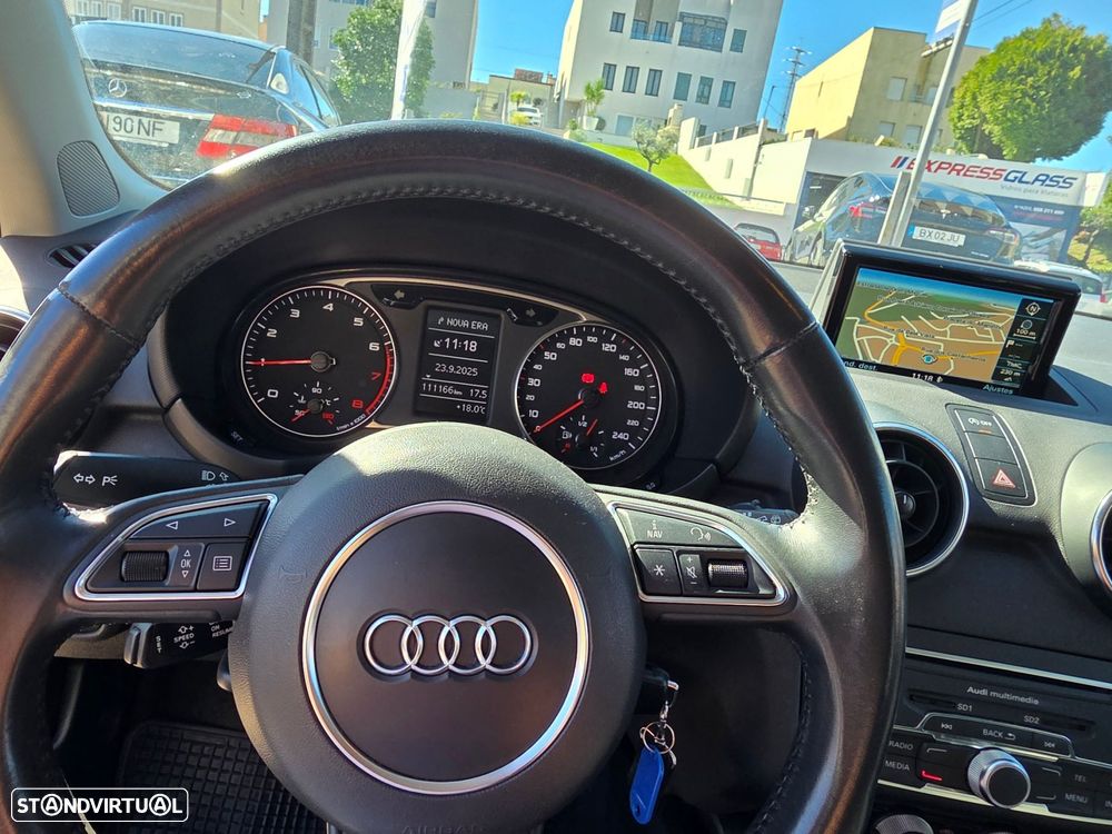 Audi A1 Sportback 1.0 TFSI ultra design - 14