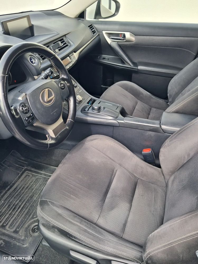 Lexus CT 200h F Sport - 5