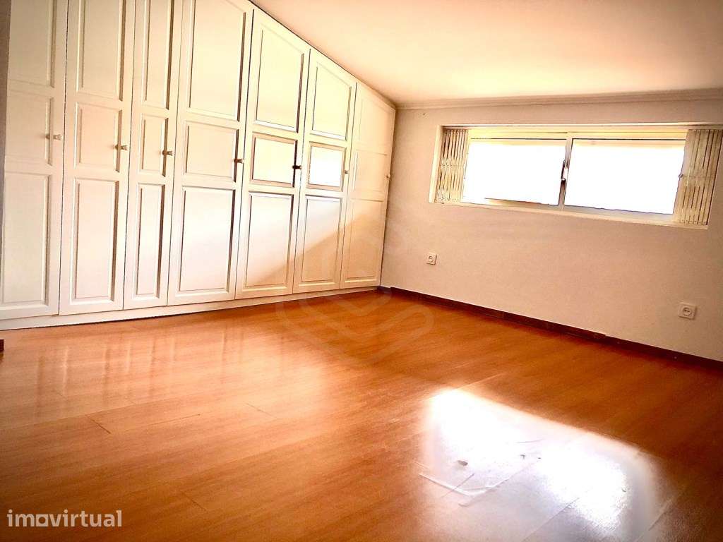 Andar moradia T3 no coração das Antas - Porto - Grande imagem: 5/33