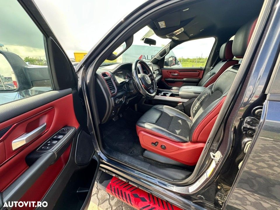 Dodge RAM - 7