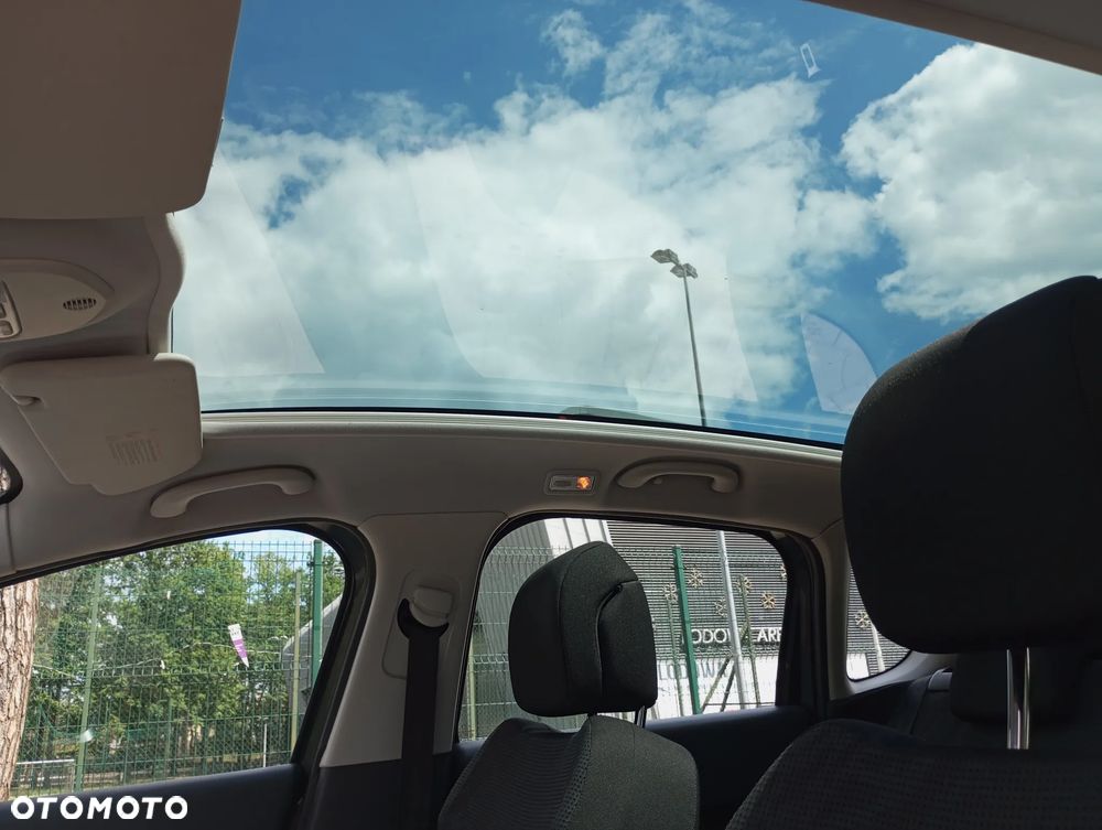 Peugeot 3008 120 VTi Active - 32