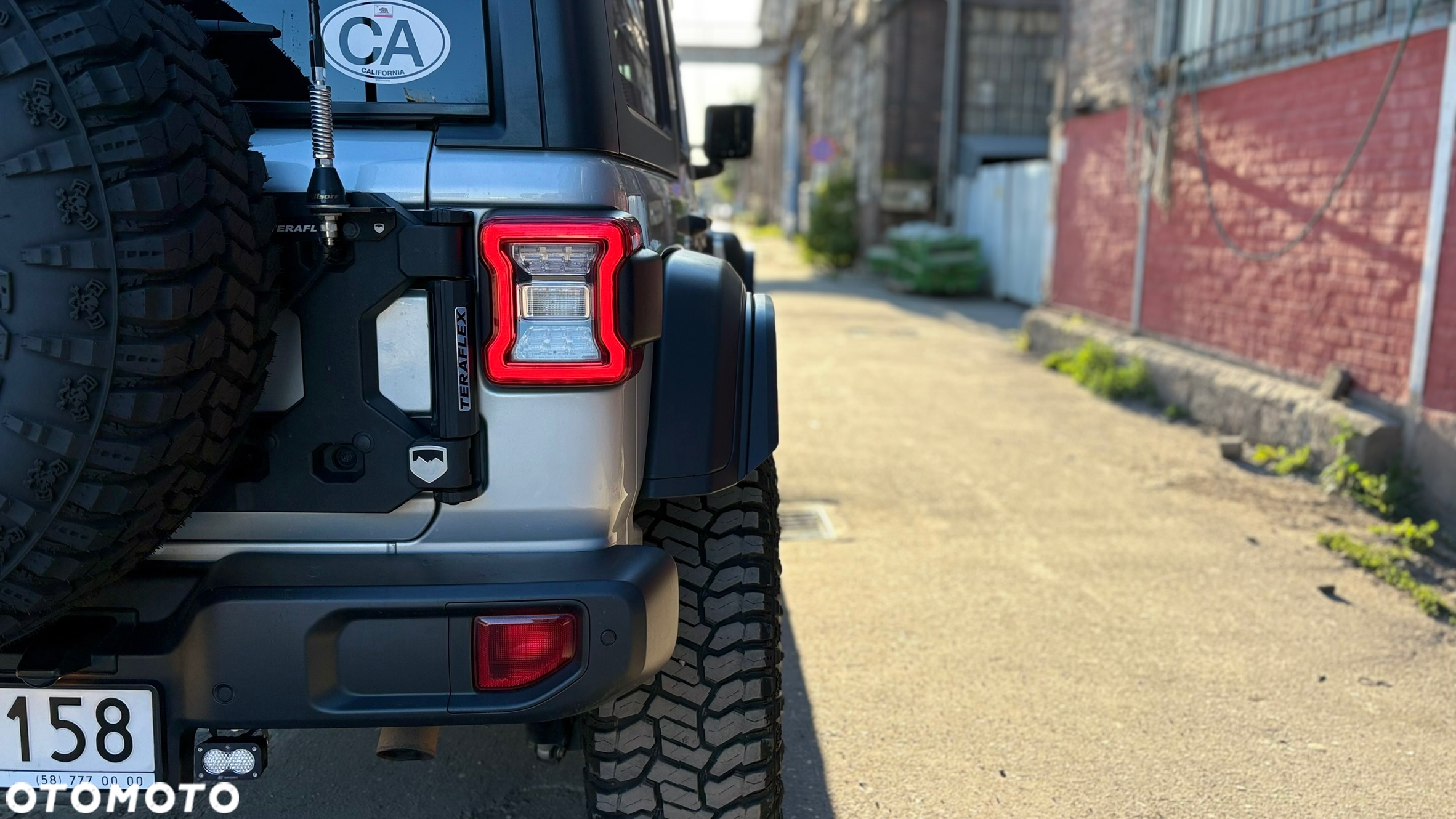 Jeep Wrangler - 9