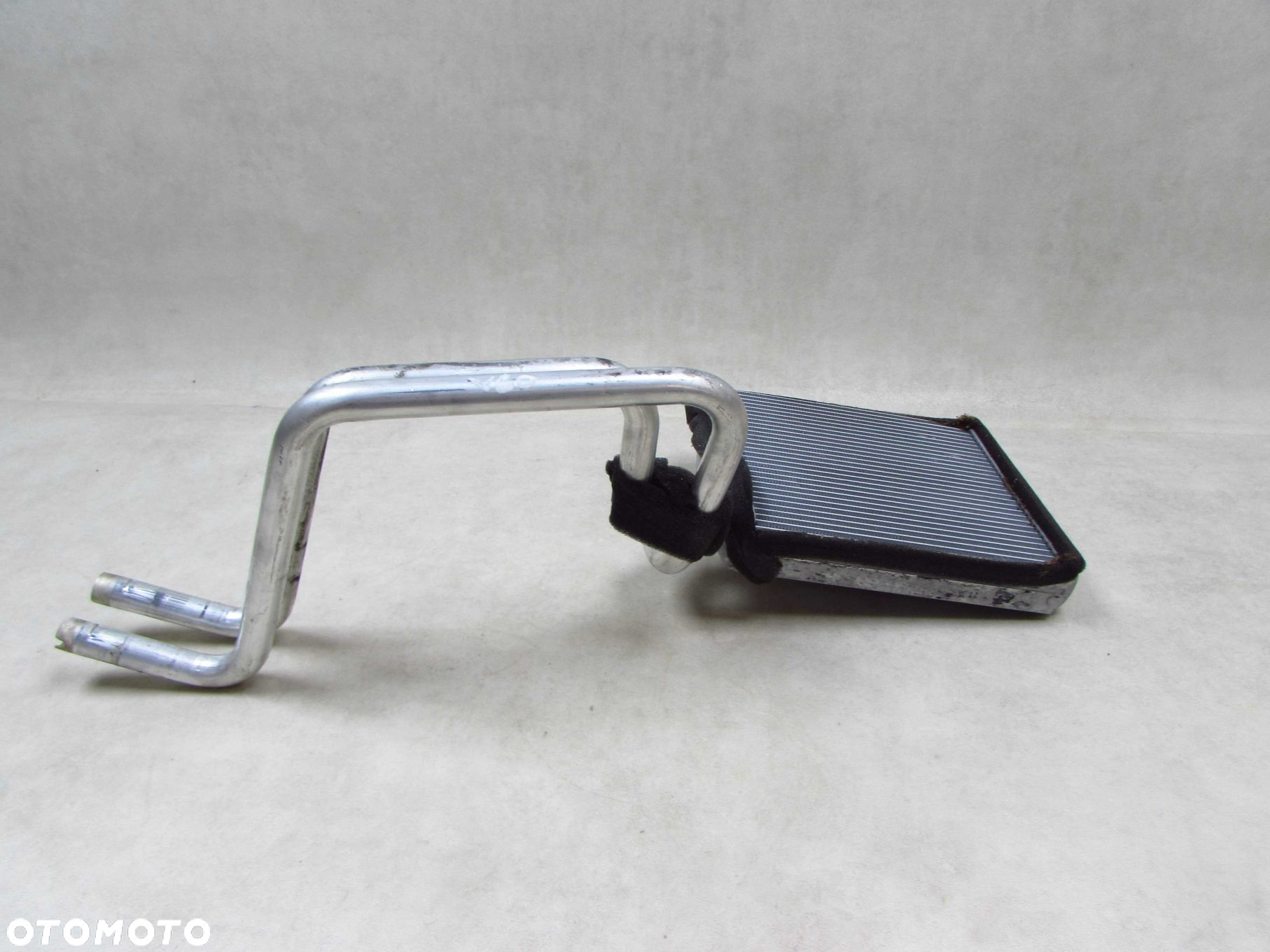 VOLVO S60 II V60 XC60 08- CHLODNICZKA NAGRZEWNICA WODY 9873006 - 2