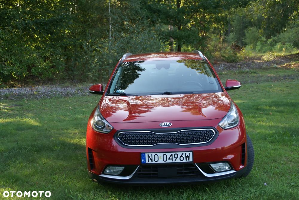 Kia Niro 1.6 GDI Hybrid M - 2