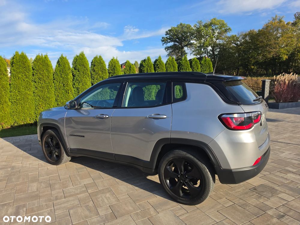 Jeep Compass 1.4 MultiAir Sport - 19