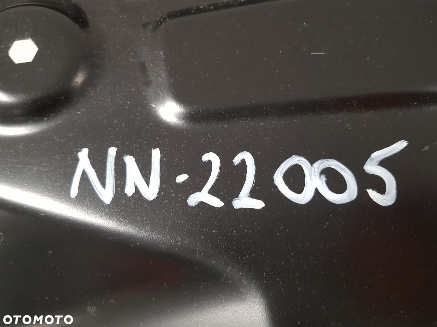 NOWY NAROŻNIKA OKULAR BŁOTNIKA MOCOWANIE WSPORNIK LAMPY LEWY TYLNEJ TYŁ AUDI Q5 09-17 8R0809649B - 5