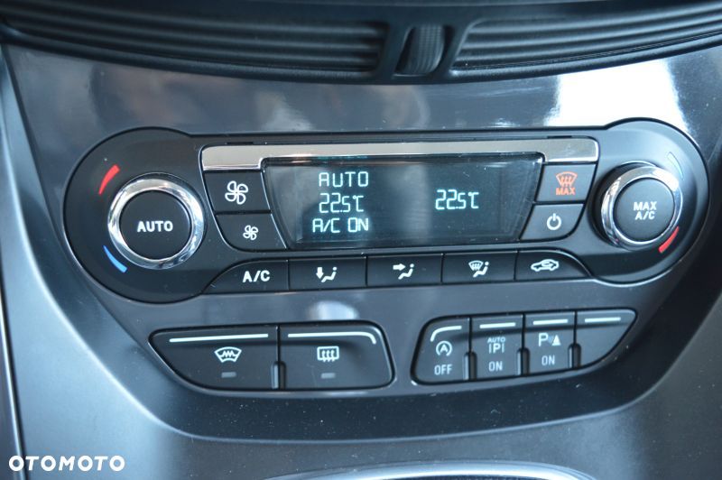Ford Kuga - 20