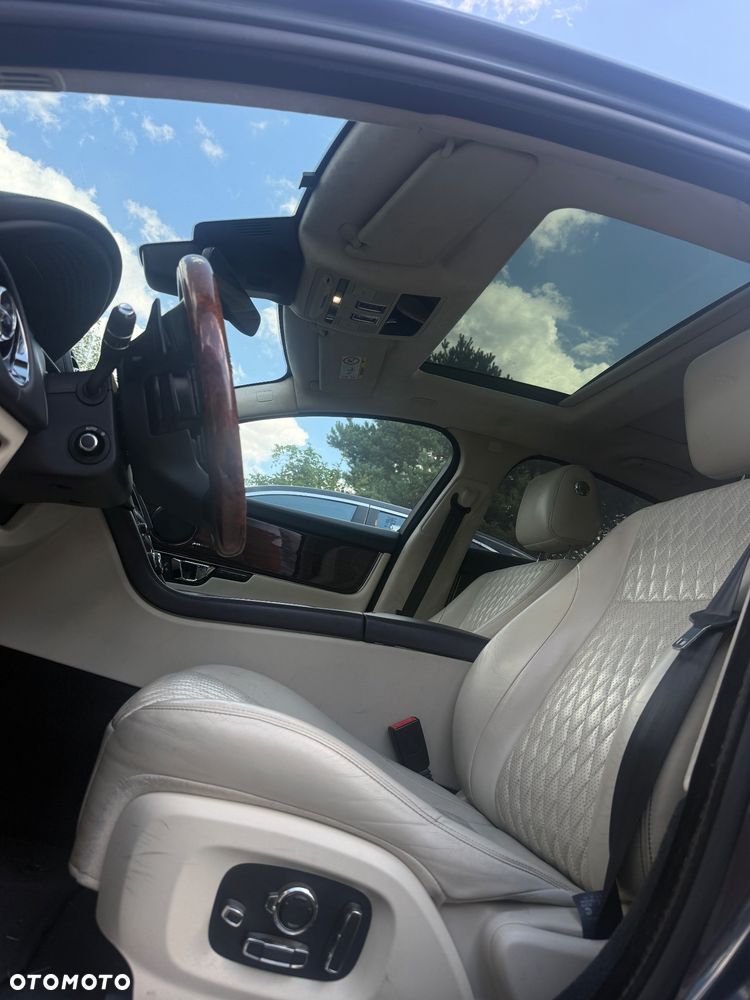Jaguar XJ 3.0 D V6 Premium Luxury - 6