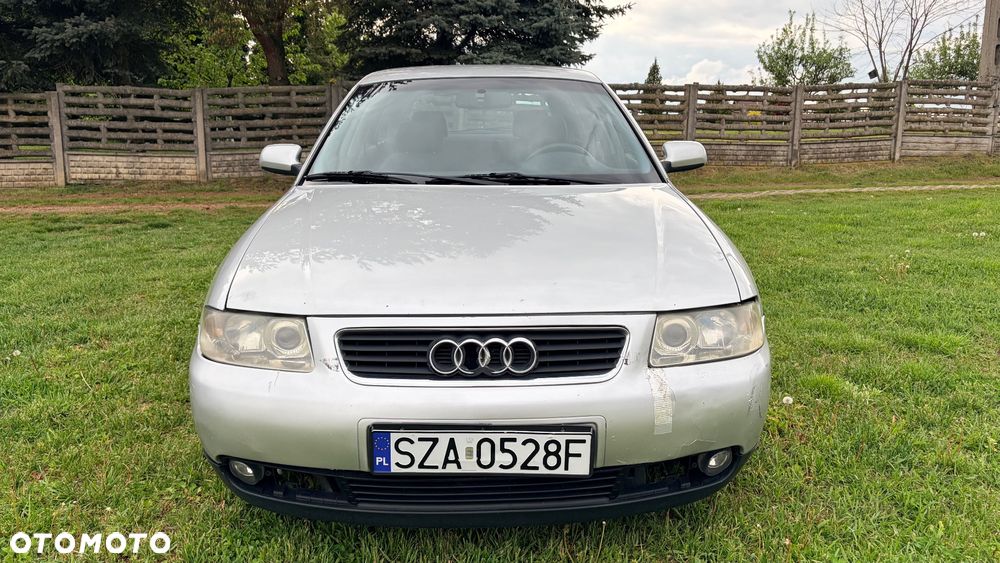 Audi A3 Sportback 1.6 Ambiente - 14