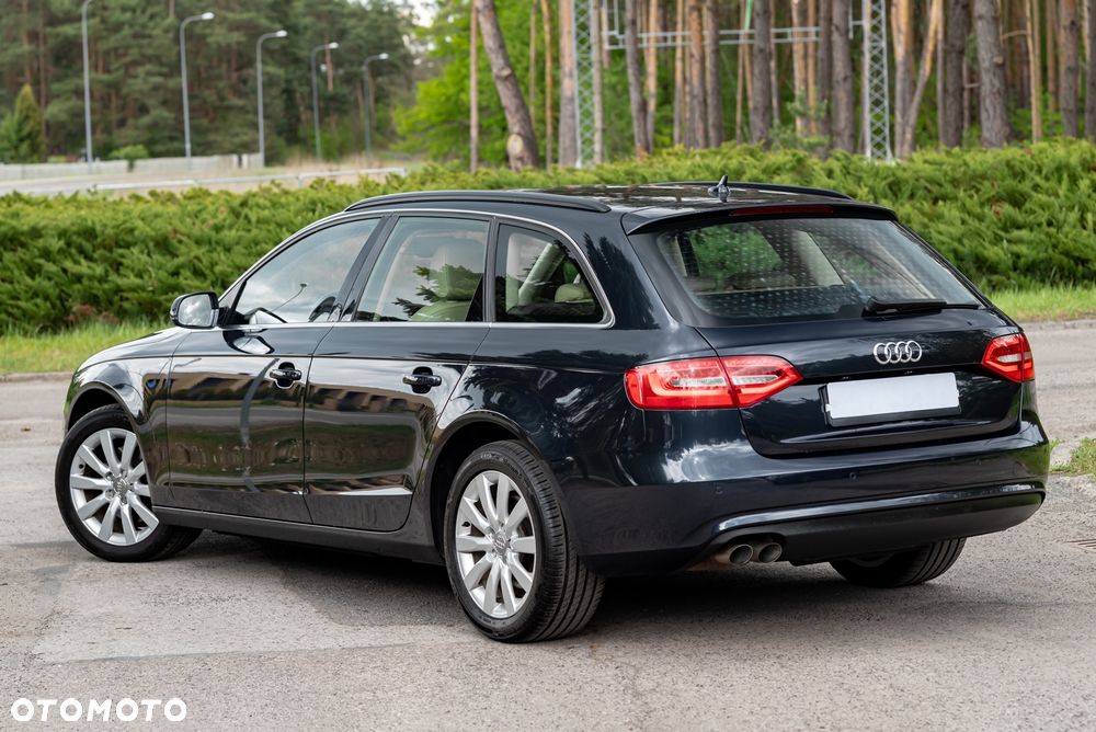 Audi A4 Avant 2.0 TDI DPF multitronic Attraction - 13