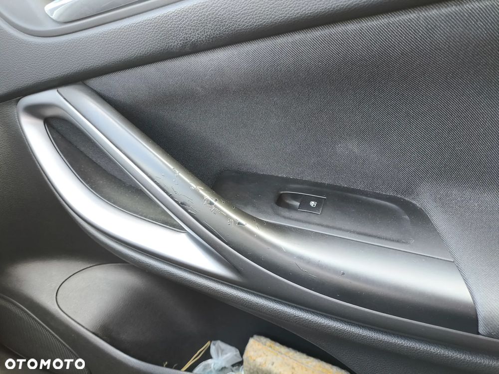 Opel Astra 1.4 T Enjoy - 26
