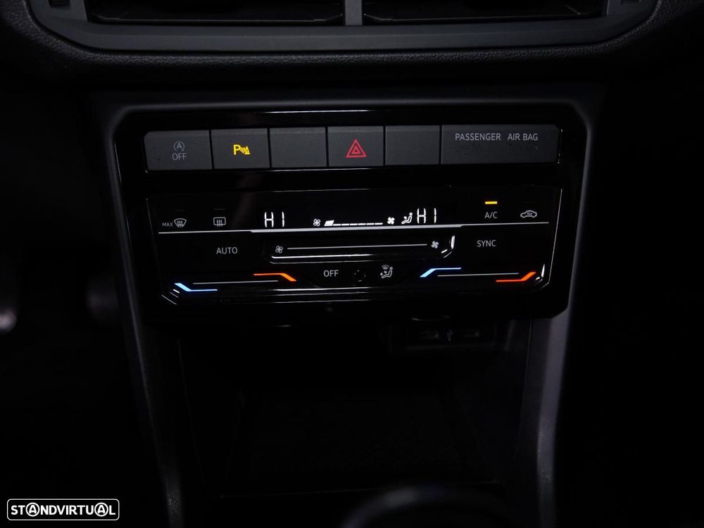 VW T-Cross 1.0 TSI Life - 17