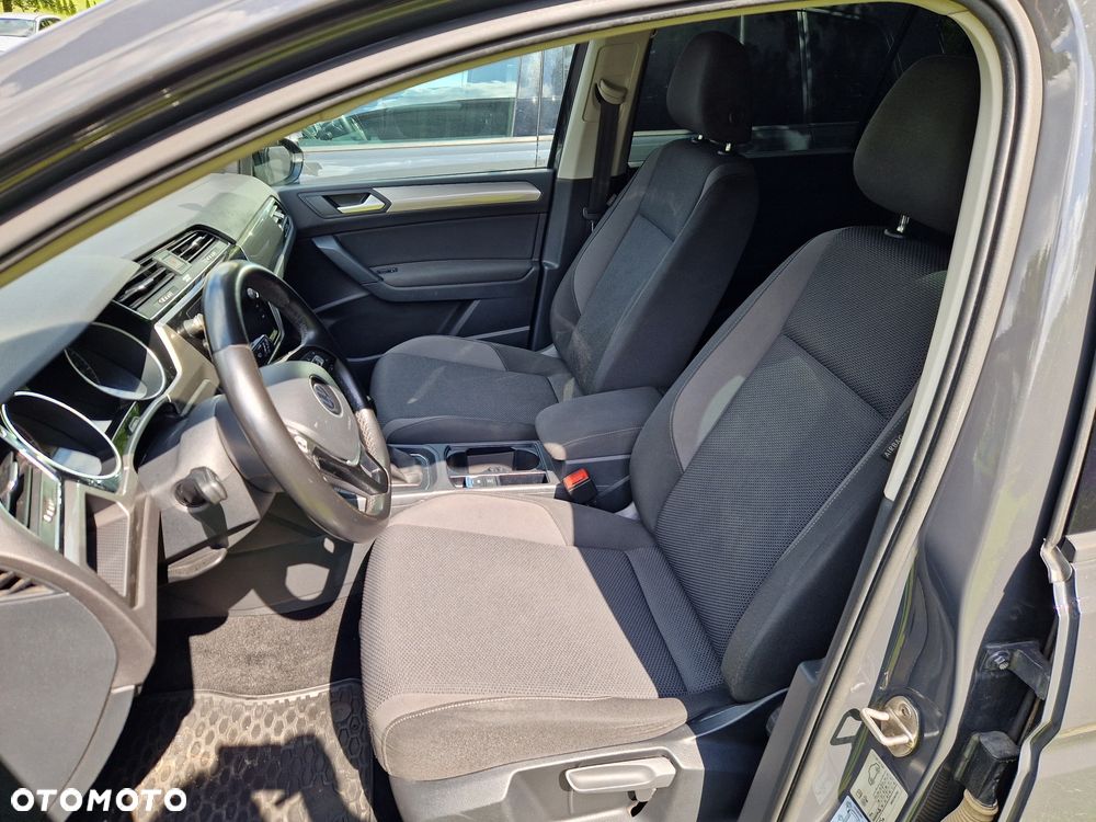 Volkswagen Touran 1.5 TSI EVO Trendline - 7
