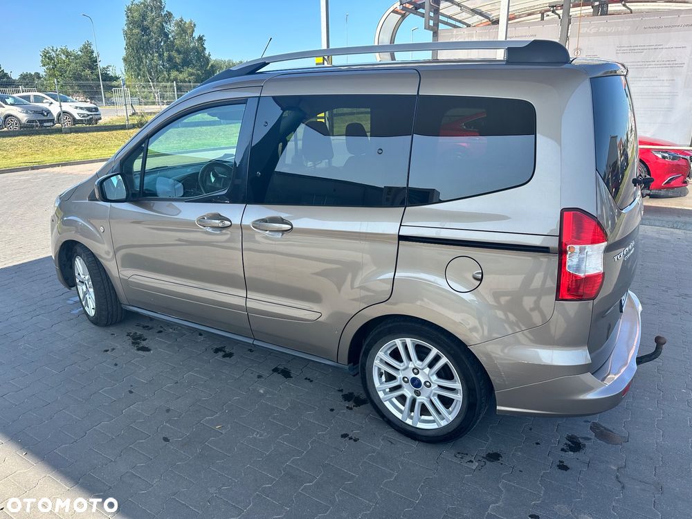 Ford Tourneo Courier 1.0 EcoBoost Titanium - 1