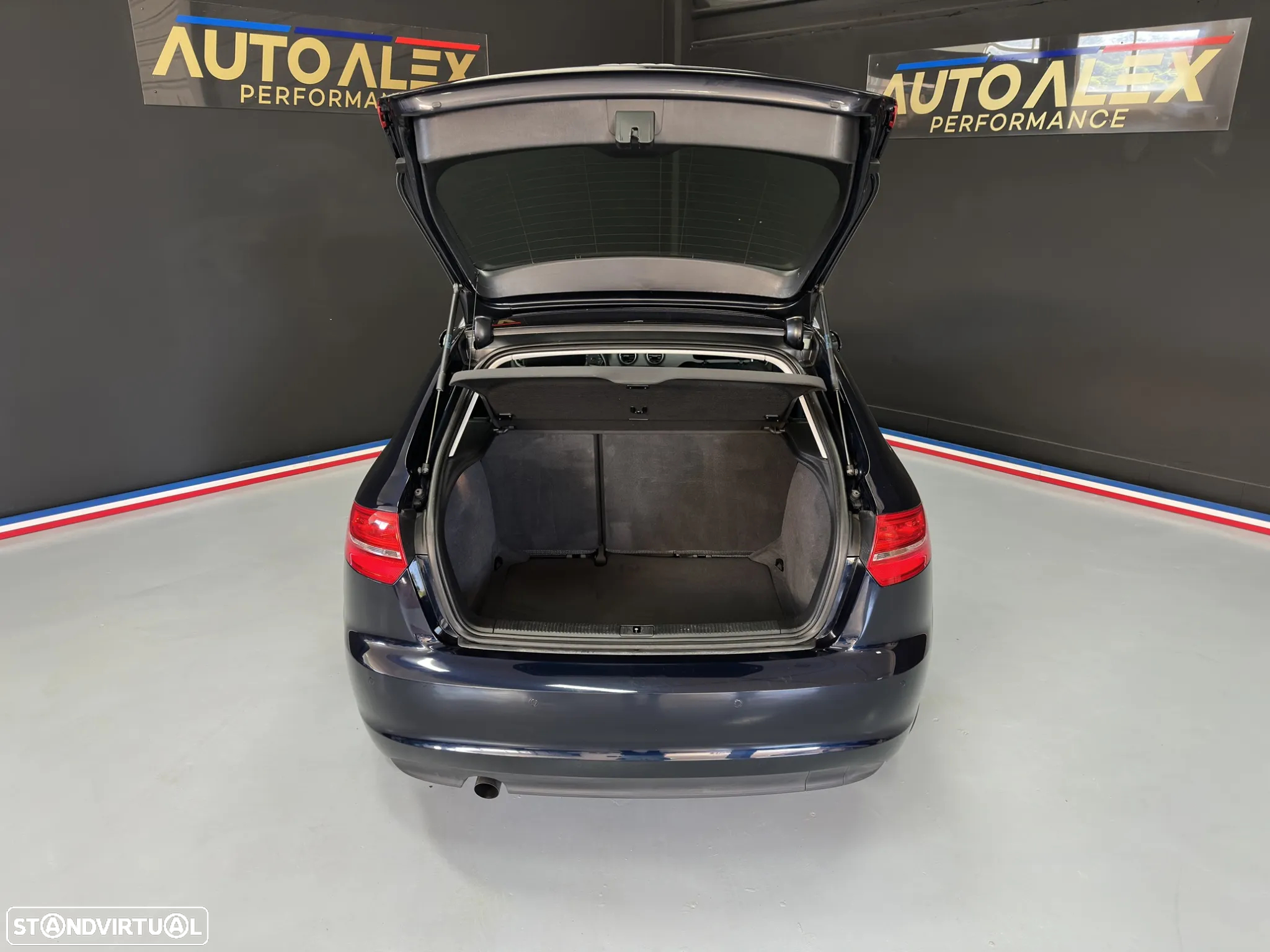 Audi A3 Sportback 2.0 TDI Ambition - 31