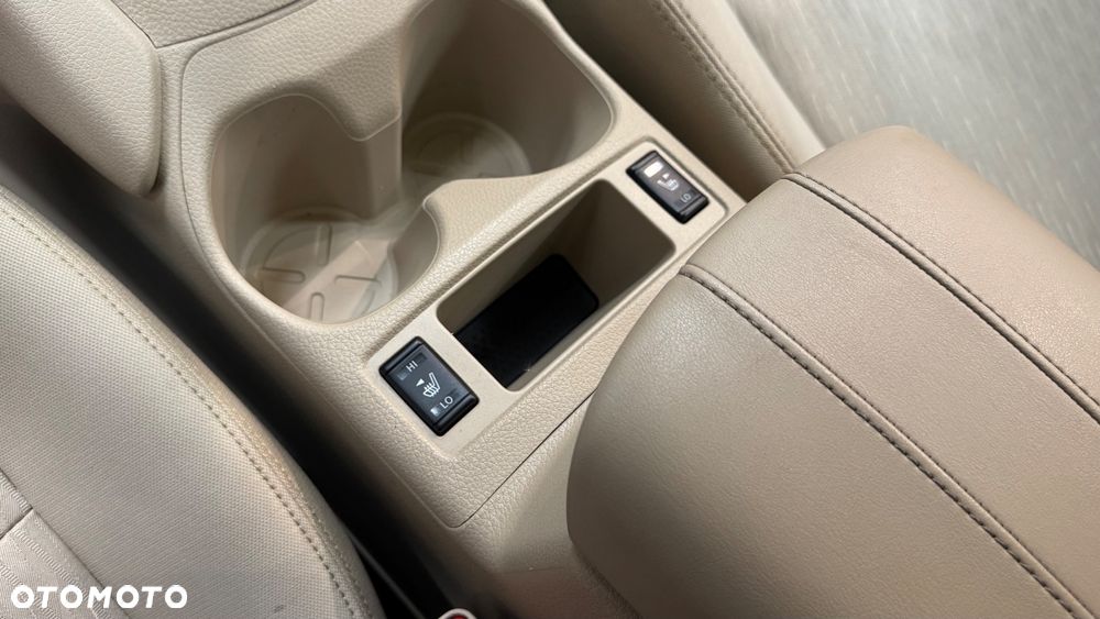 Nissan Rogue - 38