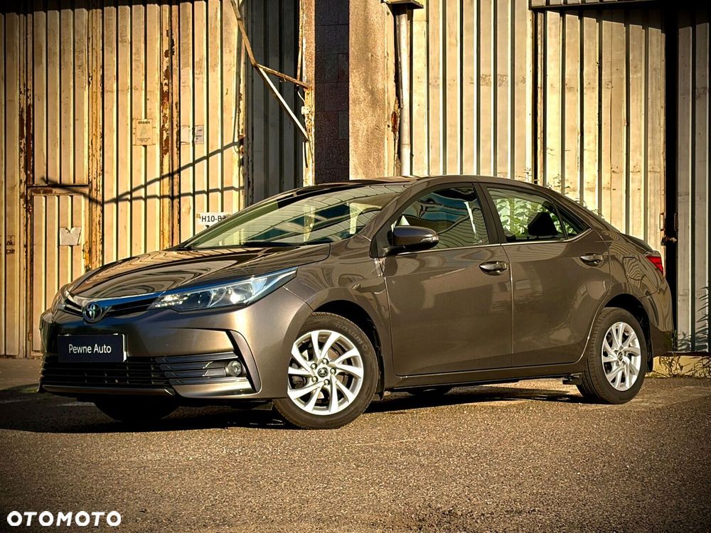 Toyota Corolla - 4