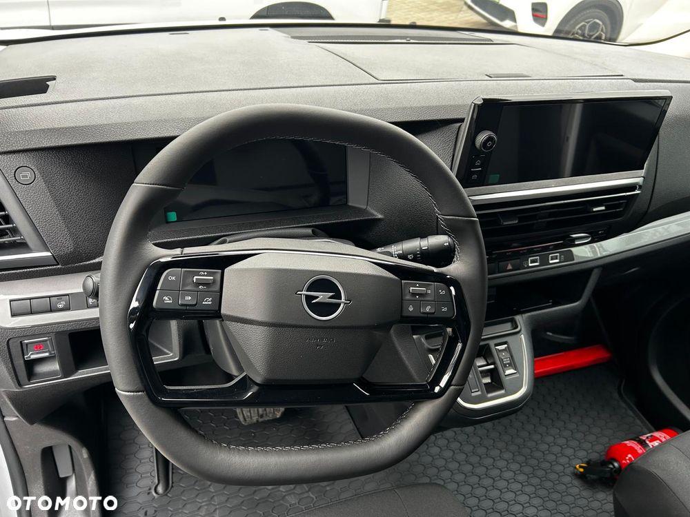 Opel Vivaro - 19