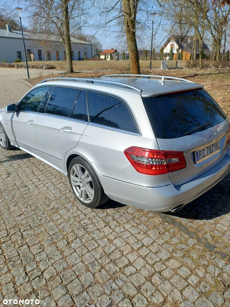 Mercedes-Benz Klasa E 350 CDI DPF BlueEFFICIENCY 7G-TRONIC Avantgarde - 9