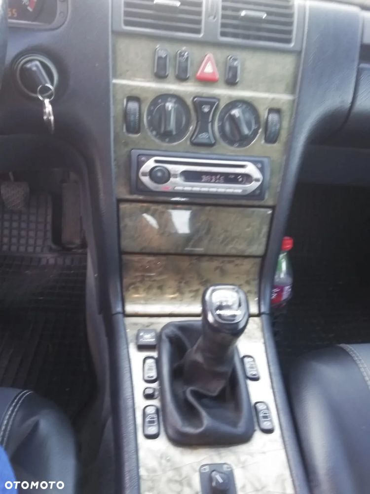 Mercedes-Benz Klasa E 200 Avantgarde - 7