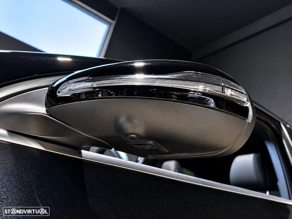 Mercedes-Benz EQA 300 4Matic AMG Line - 15