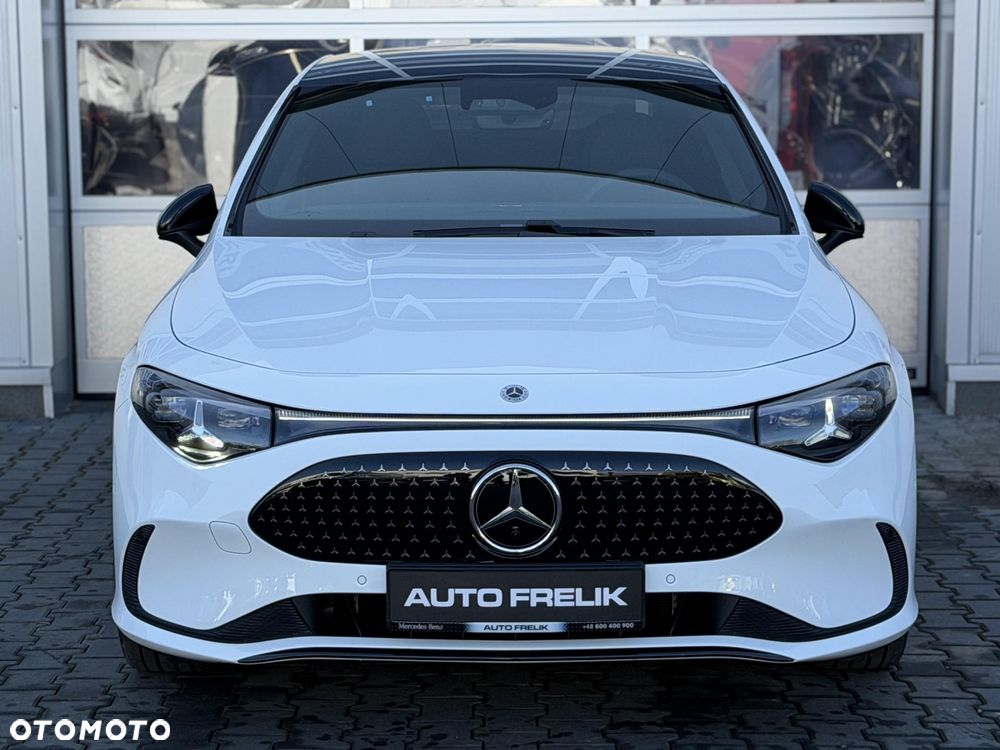 Mercedes-Benz CLA - 5