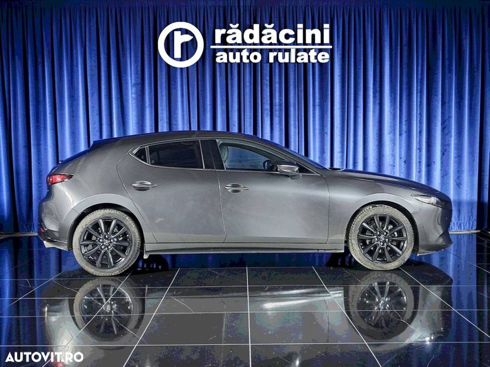Mazda 3 - 5
