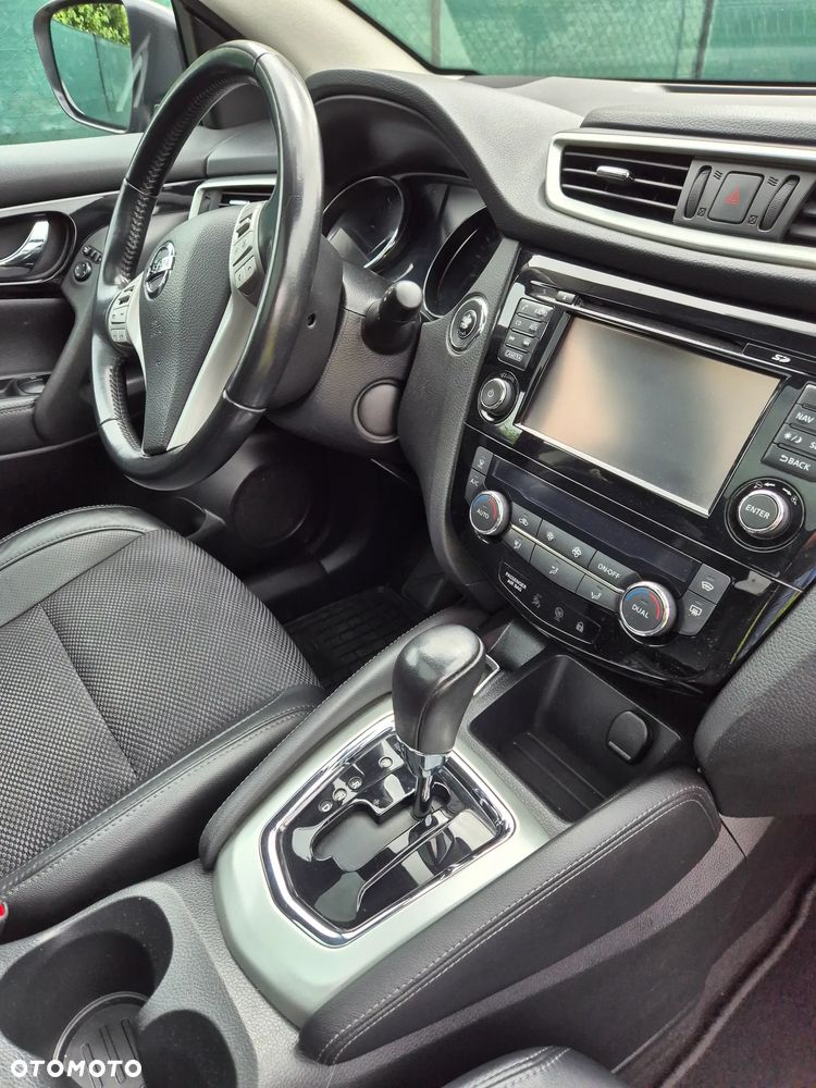 Nissan Qashqai 1.6 DCi Acenta Xtronic EU6 - 16