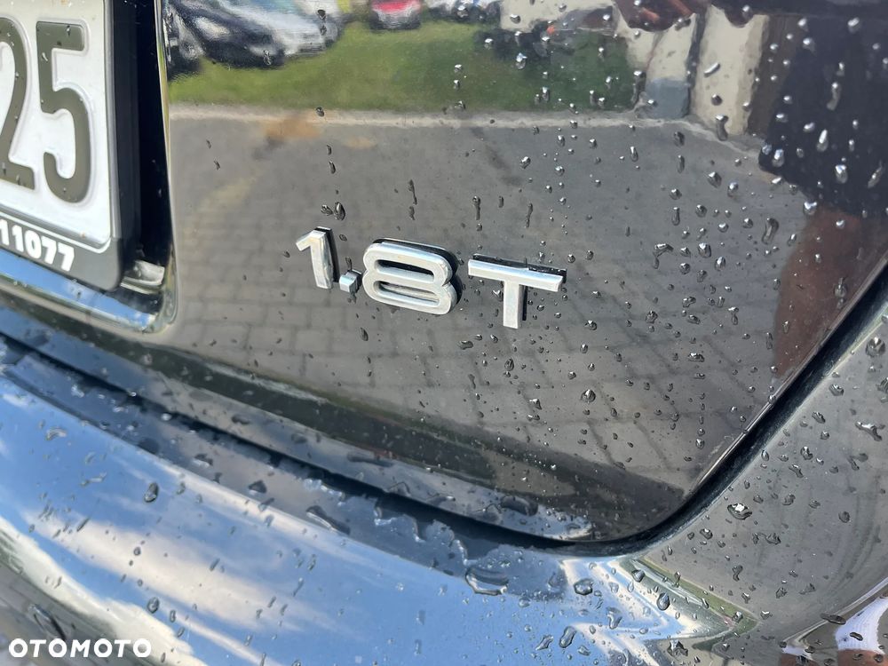 Audi A3 Sportback 1.8 TFSI Attraction - 33