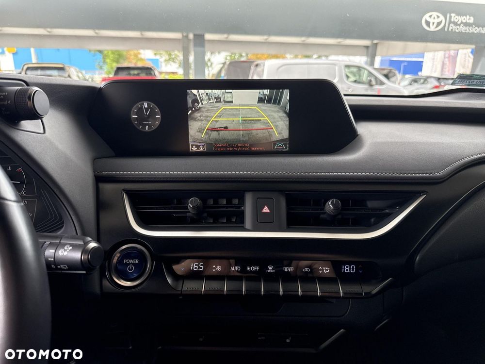Lexus UX 250h GPF F Impression 2WD - 18