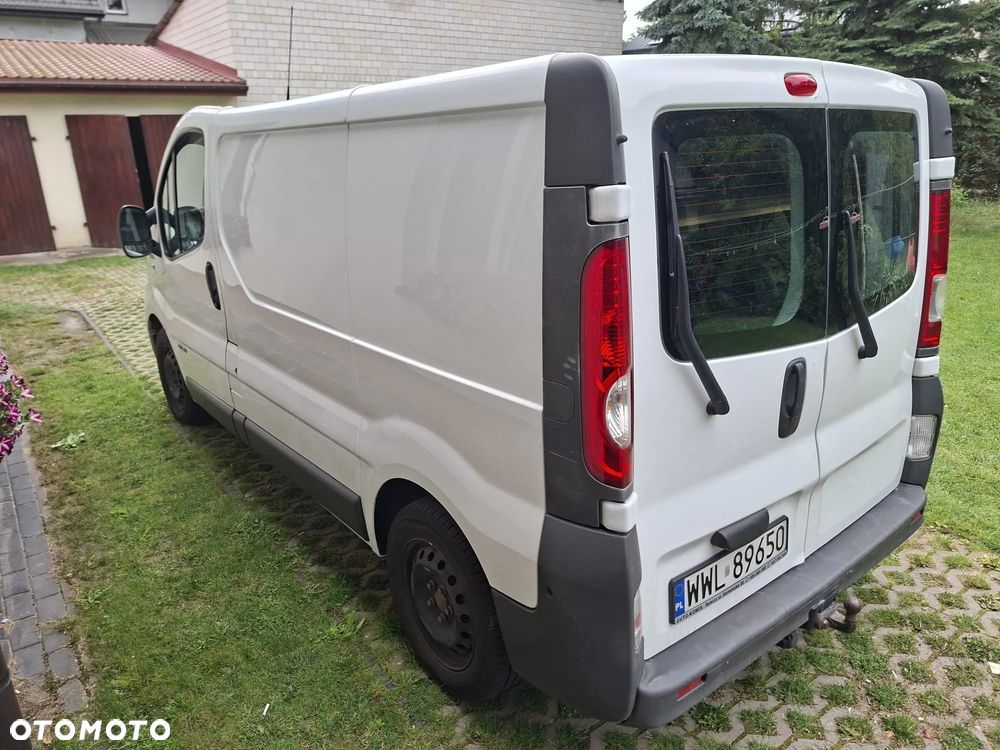 Opel Vivaro L1H1 2.7t - 26