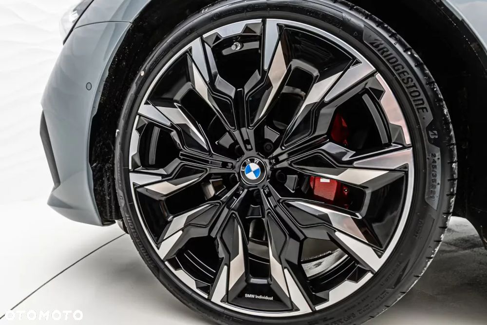 BMW Seria 5 520d xDrive mHEV - 8