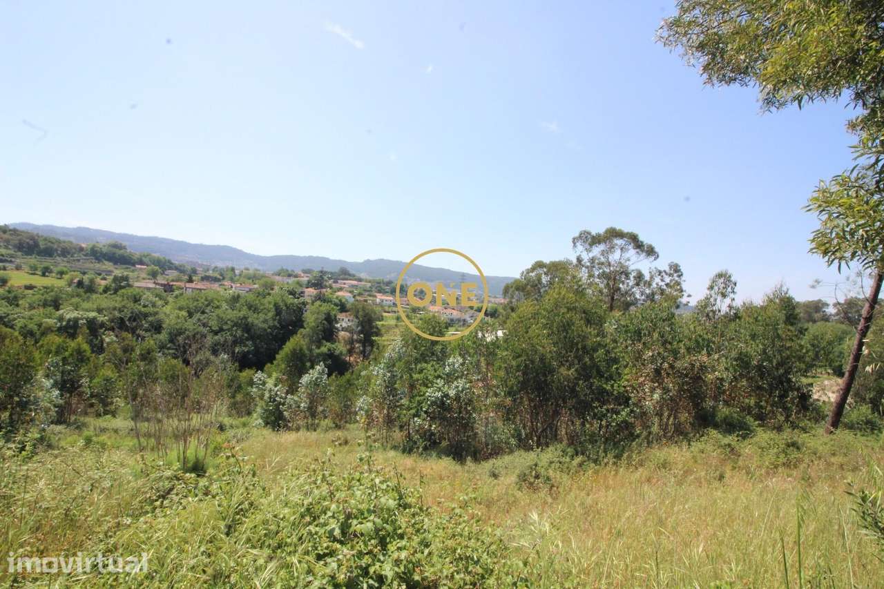 Lote de terreno de construção com 650m2 de area em Bairro para venda - Grande imagem: 4/17