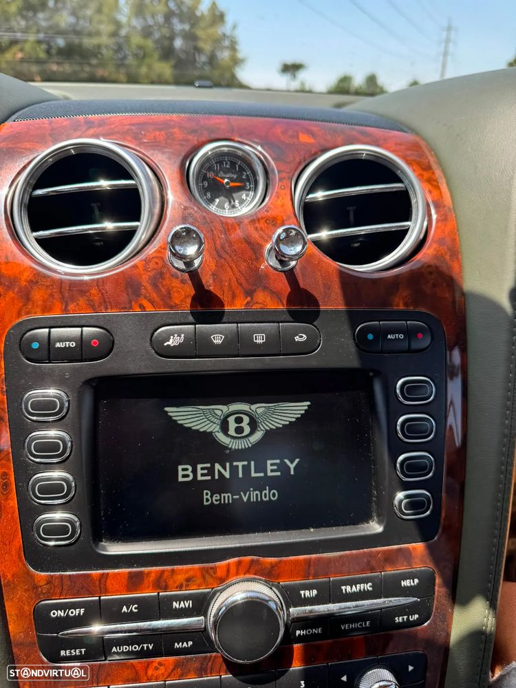 Bentley Continental GT - 13