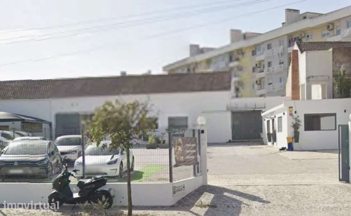 LOJA/ARMAZEM Bem Localizado - Centro Montijo - Grande imagem: 2/3