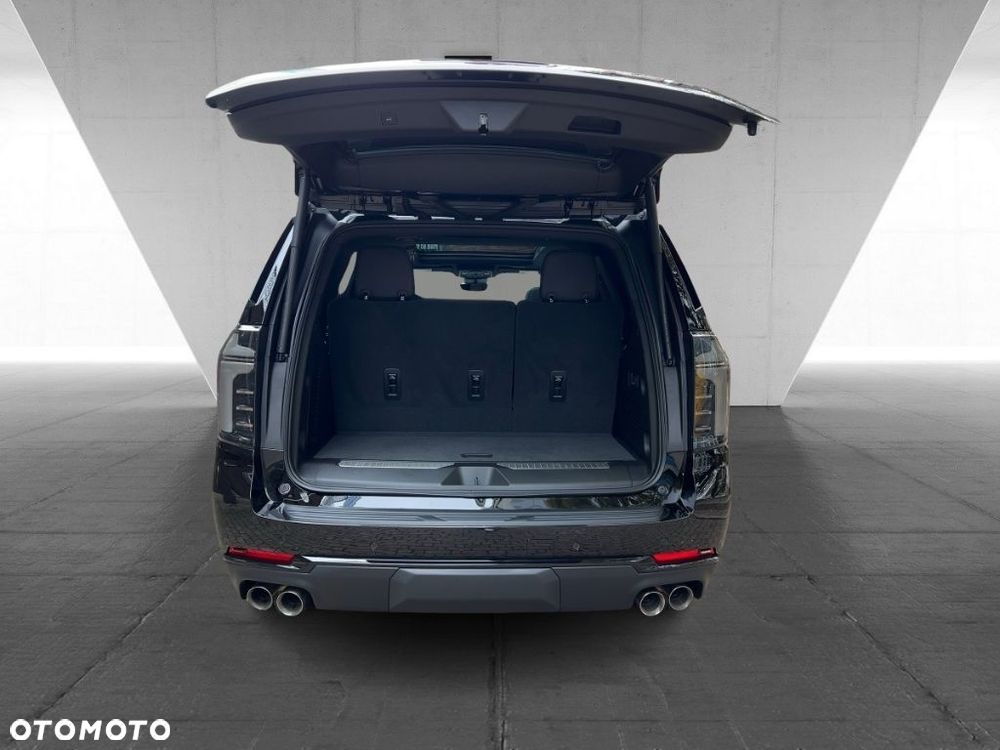 Chevrolet Tahoe - 10