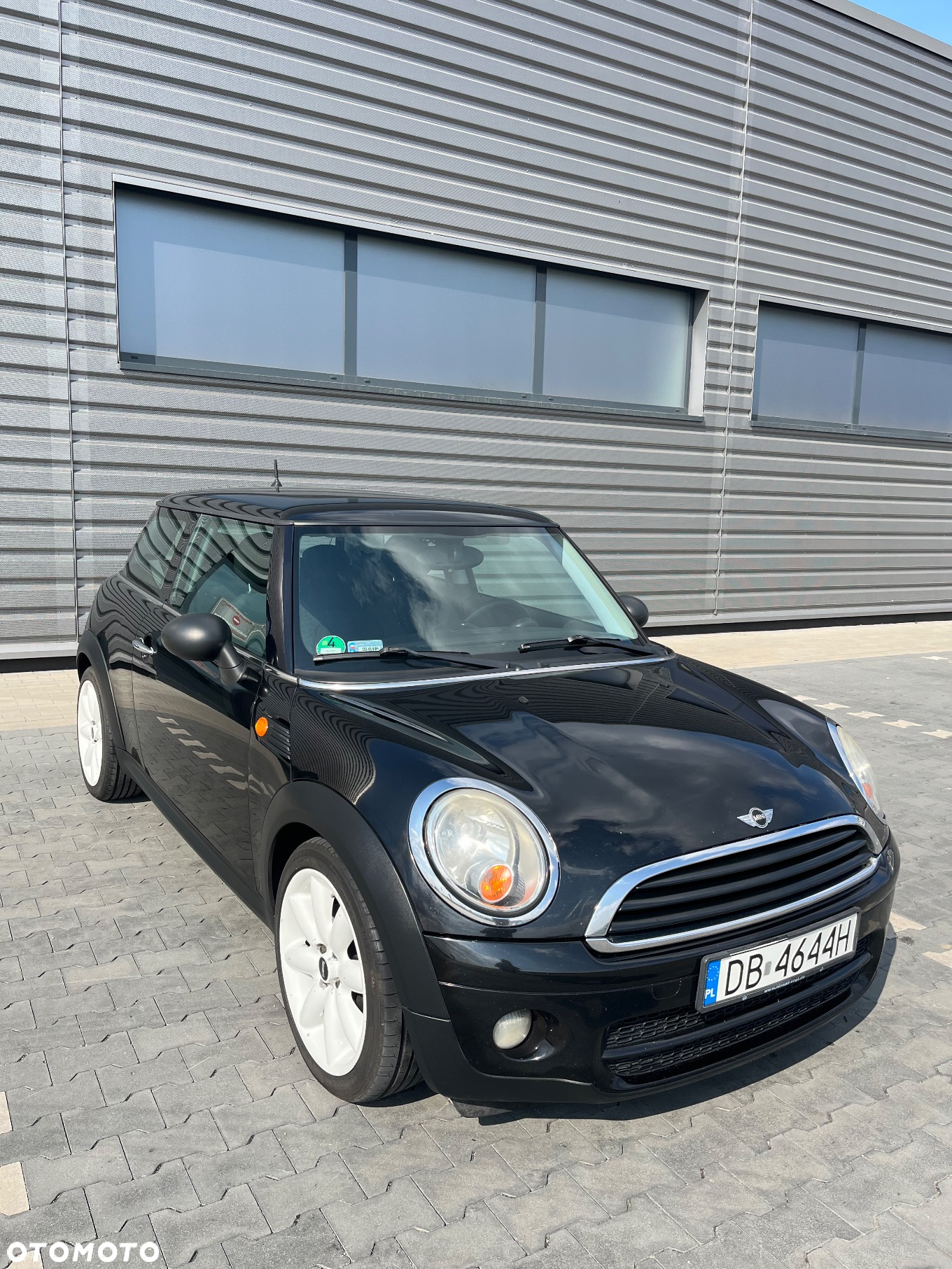 MINI ONE D - 8