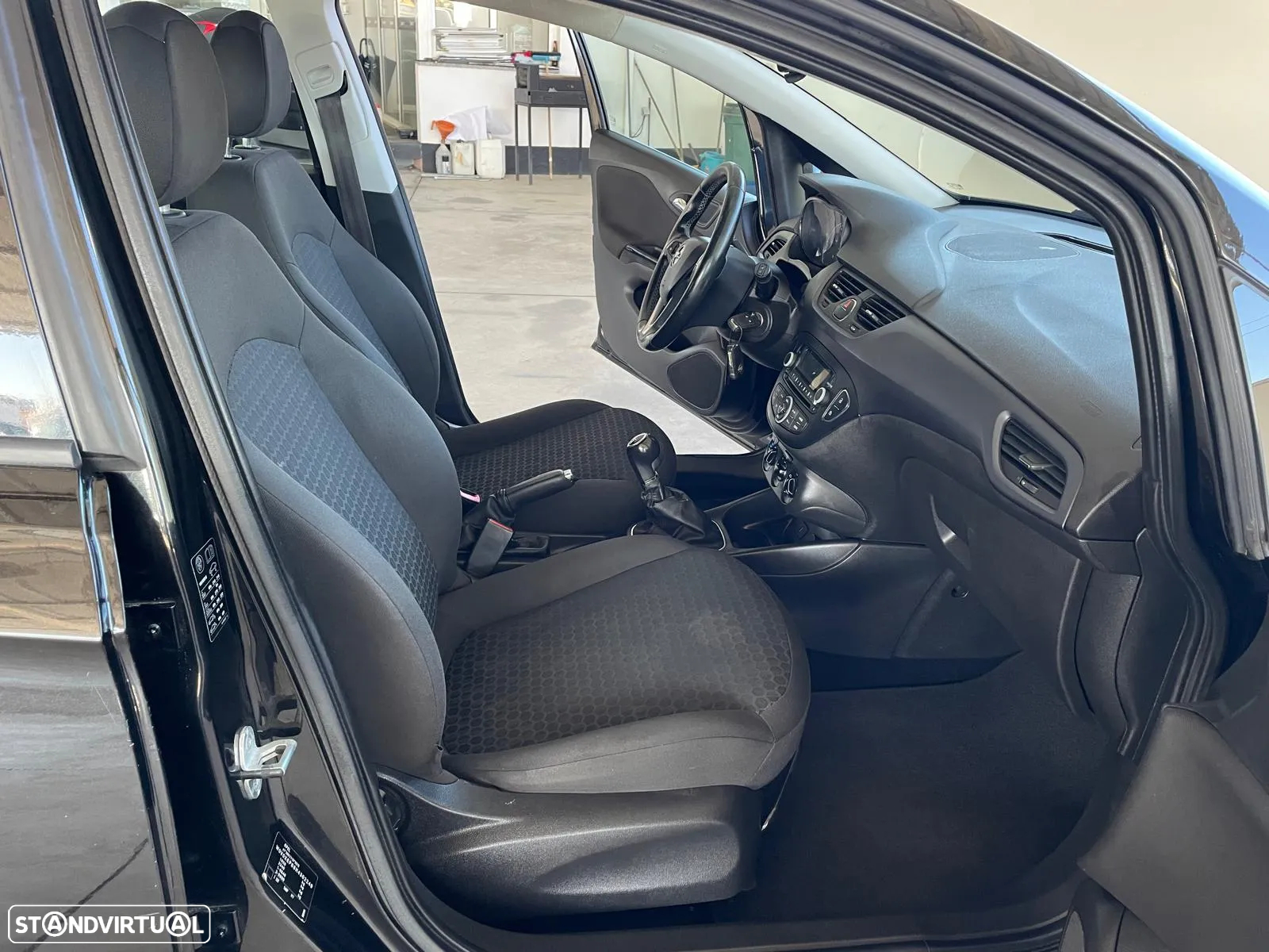 Opel Corsa 1.2 Enjoy - 21