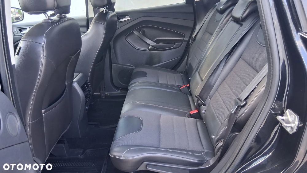 Ford Kuga 2.0 TDCi 4WD Titanium - 26