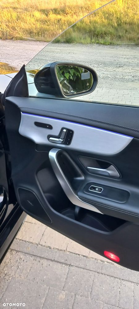 Mercedes-Benz CLA 200 AMG Line 7G-DCT - 11